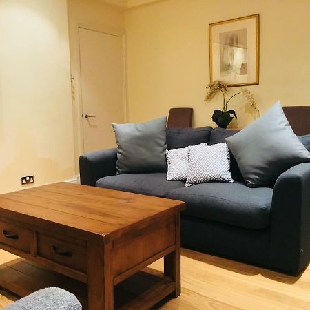 Large 2 Bedroom 2 Bathroom Apartment In Westminster Londres Exterior foto