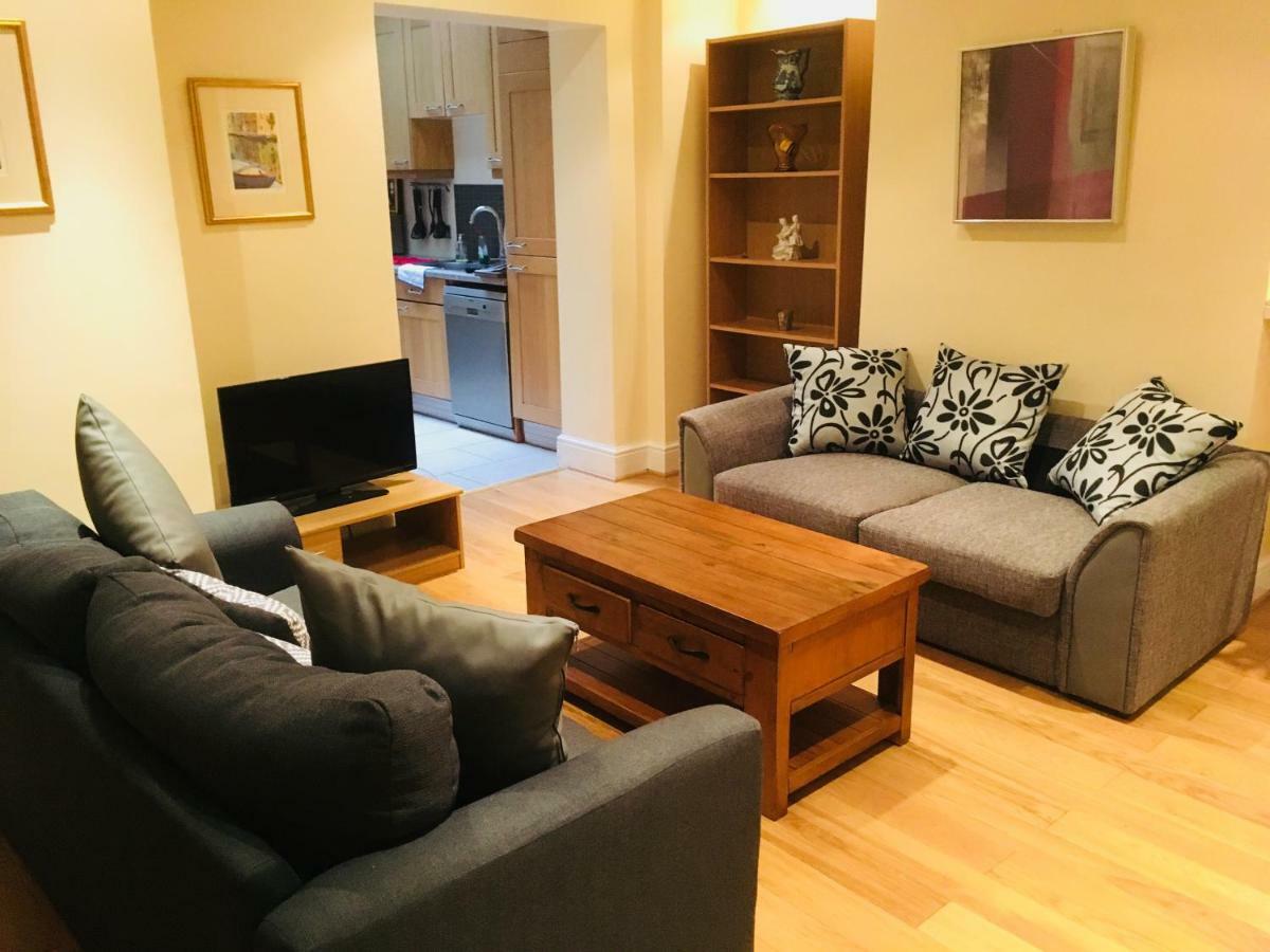 Large 2 Bedroom 2 Bathroom Apartment In Westminster Londres Exterior foto
